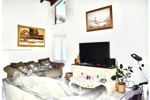 3033 W Missionwood Cir, Miramar, FL 33025, Sold 02/18/22