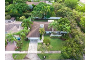 11121 SW 110th Rd, Miami, FL 33176, Sold 01/31/22