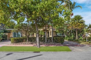 801 Fairway Dr, Miami Beach, FL 33141, Sold 04/25/22