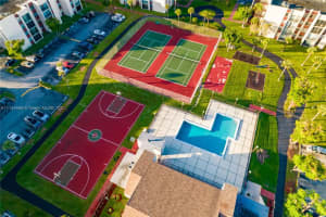 9401 SW 4th St, Miami, FL 33174, Sold 02/01/22