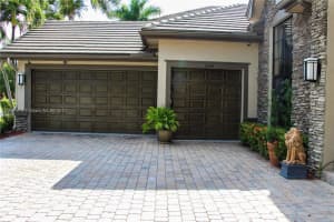 10598 Versailles Blvd, Wellington, FL 33449, Sold 02/26/22