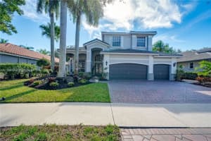 1368 Ginger Cir, Weston, FL 33326, Sold 02/21/22