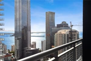 60 SW 13th St, Miami, FL 33130, Sold 01/13/22