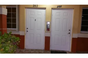 7439 W 22nd Ave, Hialeah, FL 33016, Sold 02/10/22