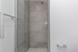 8400 SW 154th Cir Ct, Miami, FL 33193, Sold 01/14/22