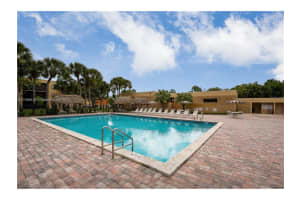 8065 SW 107th Ave, Miami, FL 33173, Sold 03/31/22