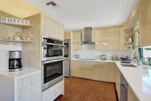 11431 NW 39th St, Coral Springs, FL 33065, Sold 02/22/22