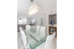 5555 Collins Ave #16b, Miami, FL 33140, Sold 07/05/22