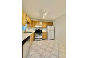 8050 W McNab Rd, Tamarac, FL 33321, Sold 01/18/22