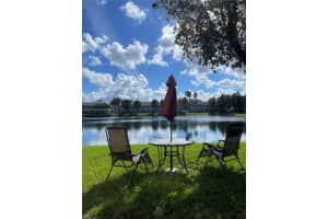 1270 SE 26th St, Homestead, FL 33035, Sold 01/20/22
