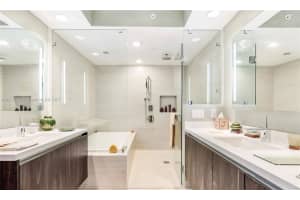 1180 N Federal Hwy, Fort Lauderdale, FL 33304, Sold 01/31/22