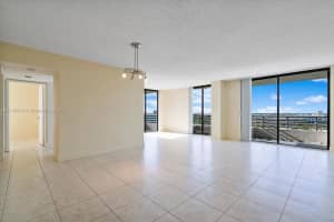 3131 NE 188th St, Miami, FL 33180, Sold 01/27/22