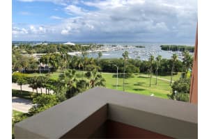 2951 S Bayshore Dr, Miami, FL 33133, Sold 05/31/22