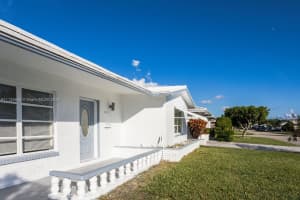 8203 NW 57th Ct, Tamarac, FL 33321, Sold 02/07/22