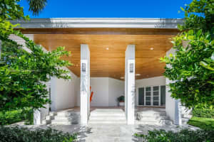 1365 N View Dr, Miami Beach, FL 33140, Sold 05/16/22