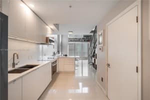 60 SW 13th St, Miami, FL 33130, Sold 02/03/22