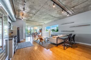 1700 Meridian Ave, Miami Beach, FL 33139, Sold 03/10/22