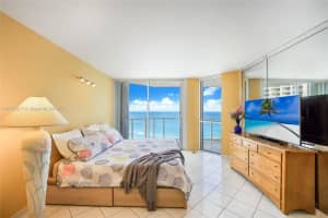 16485 Collins Ave, Sunny Isles Beach, FL 33160, Sold 02/15/22