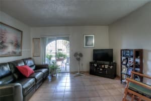 6625 W 4th Ave, Hialeah, FL 33012, Sold 02/23/22