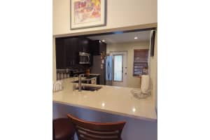 700 NE 14th Ave, Hallandale Beach, FL 33009, Sold 04/30/22