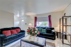 5624 Blueberry Ct, Lauderhill, FL 33313, Sold 01/28/22