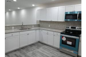 28007 SW 143rd Ct, Homestead, FL 33033, Sold 03/02/22