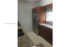 18404 NE 27th Ct, Aventura, FL 33160, Sold 05/27/22