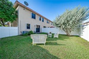 3305 W 90th St, Hialeah, FL 33018, Sold 02/01/22