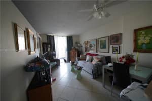 2829 Indian Creek Dr, Miami Beach, FL 33140, Sold 03/25/22