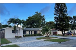 21130 NE 18th Ct, Miami, FL 33179, Sold 03/15/22