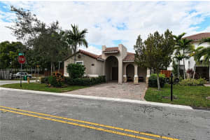 9967 NW 10 Terrace, Miami, FL 33172, Sold 02/02/22