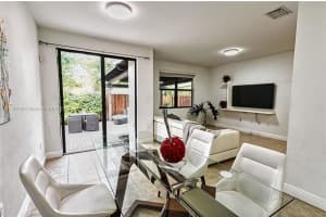 9967 NW 10 Terrace, Miami, FL 33172, Sold 02/02/22