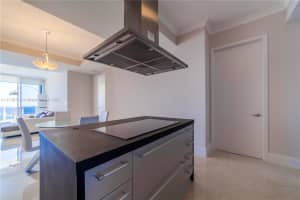 Trump Royale, 18201 Collins Ave, Sunny Isles Beach, FL 33160, Sold 04/12/22