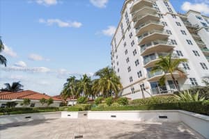 19900 E Country Club Dr, Aventura, FL 33180, Sold 03/18/22