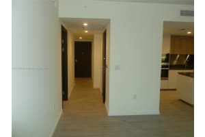 1000 Brickell Plaza, Miami, FL 33131, Sold 08/16/22