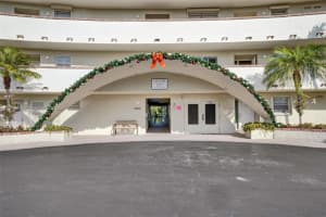 1537 E Hillsboro Blvd, Deerfield Beach, FL 33441, Sold 01/18/22