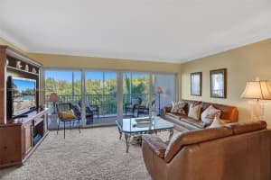 1537 E Hillsboro Blvd, Deerfield Beach, FL 33441, Sold 01/18/22