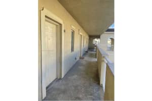 7985 NW 8th St #110a, Miami, FL 33126, Sold 03/16/22