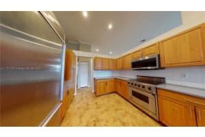 1447 Lantana Ct, Weston, FL 33326, Sold 02/24/22