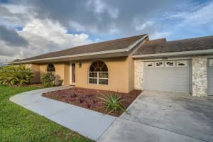 5100 Indian Bend Ln, Fort Pierce, FL 34951, Sold 01/24/22
