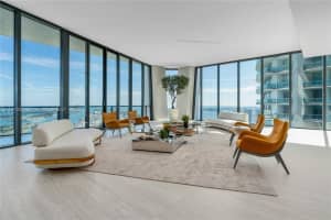 1000 Biscayne Blvd PH-5201, Miami, FL 33132, Sold 12/29/21
