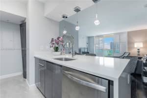 347 N New River Dr E, Fort Lauderdale, FL 33301, Sold 03/08/22