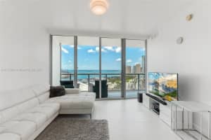 888 Biscayne Blvd, Miami, FL 33132, Sold 02/03/22