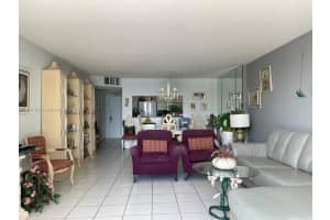 18151 NE 31st Ct, Aventura, FL 33160, Sold 03/16/22