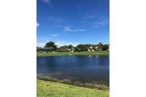 351 NE 194th Ln, Miami, FL 33179, Sold 02/11/22