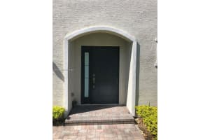 351 NE 194th Ln, Miami, FL 33179, Sold 02/11/22