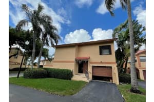 1019 SW 113th Terrace, Pembroke Pines, FL 33025, Sold 02/03/22