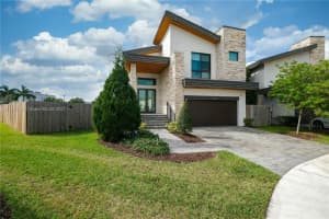 10398 NW 76th Terrace, Doral, FL 33178, Sold 07/21/22