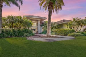 7440 SW 170th Terrace, Palmetto Bay, FL 33157, Sold 02/22/22