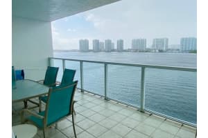 18100 N Bay Rd, Sunny Isles Beach, FL 33160, Sold 03/18/22